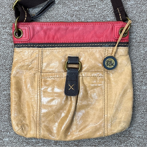 The Sak Leather Crossbody Color Block Red Tan Heavy Stitch Charm - Picture 5 of 11